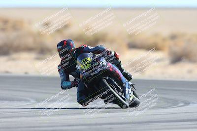 media/Jan-10-2025-CVMA Friday Practice (Fri) [[489e0da257]]/Group 4 and Trackday/Session 4 (Turn 16)/